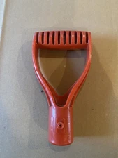 HEAVY DUTY SHOVEL D-HANDLE
