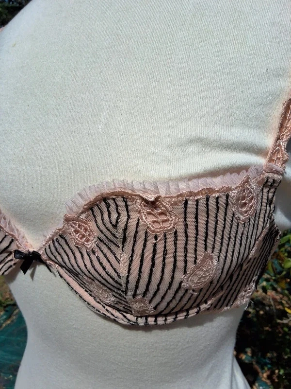 Soutien-gorge vintage ROCHAS "Style 1900" Push-Up Neuf Étiquette Réf 11202 - Photo 2/4