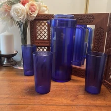 Vtg Tupperware 2 qt Pitcher Royal Blue Preludio & 3 Blue 14 Oz Tumblers Acrylic
