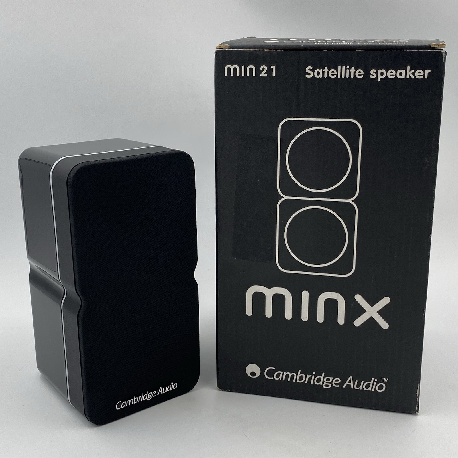 MinX by Cambridge Audio MIN21 Satellite Speaker With Box Piano