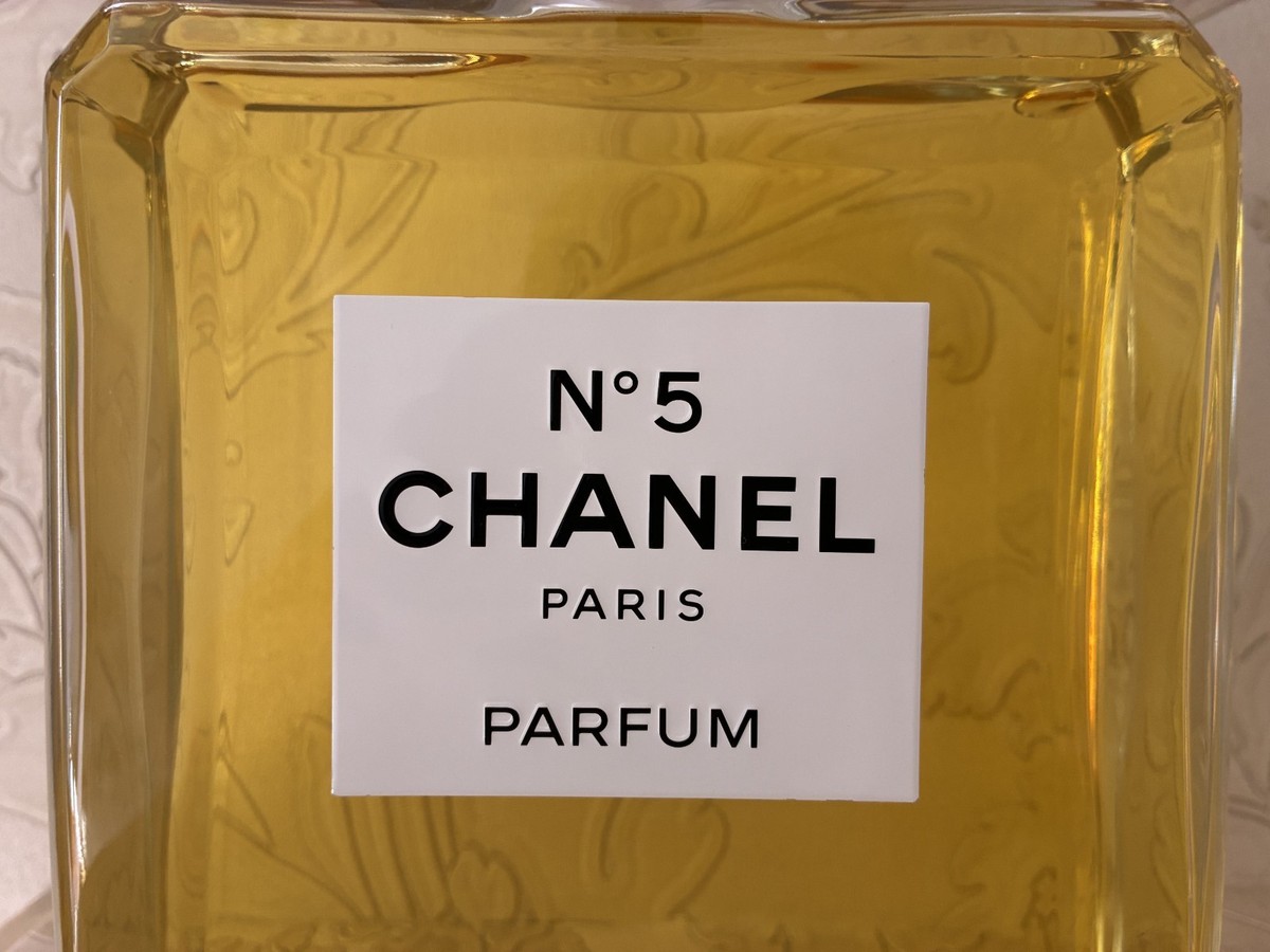 EXCELLENT GLASS FACTICE CHANEL №5 STORE DISPLAY 2 LITERS / 68 FL