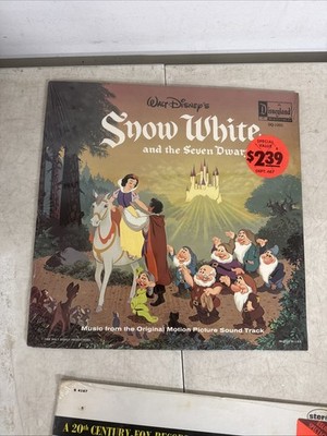 Walt Disney's Snow White & The 7 Dwarfs vinyl record, Disneyland
