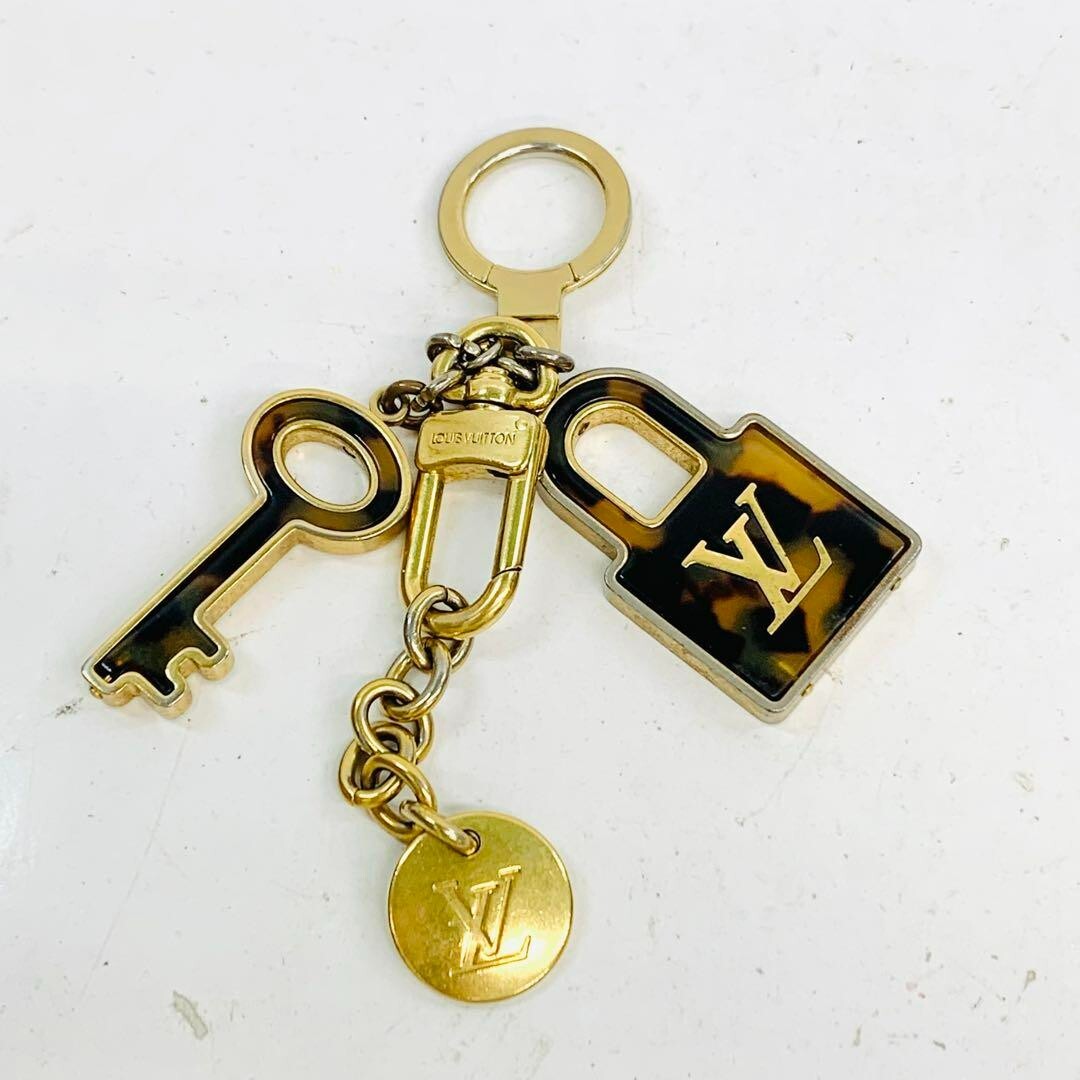 LOUIS VUITTON Porte Cles Confidence Bag Charm Key Ring Gold