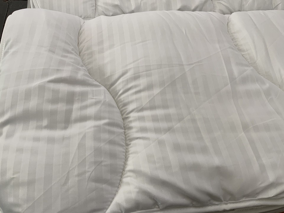 SINGLE MATTRESS TOPPER WELL FILLED SOFT MICROFIBRE STRIPE COVER 4