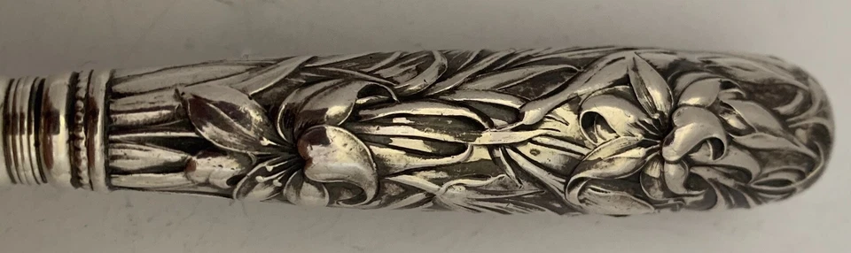 RARE GORHAM H SERIES 11" LONG STERLING HOLLOW HANDLED LILY BERRY SPOON 1905 - Image 4 of 4