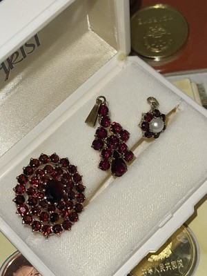 Schmuckset Granat ,- 585er Gold 14 Karat TOP Zustand