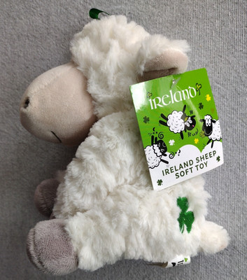NEW Ireland Gifts White Embroidered Shamrock Liam the Lamb Sheep Plush Toy NWT