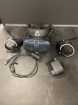 HTC Vive Cosmos VR Headset, VR Brille, PC VR - Blau/Schwarz Komplett Set