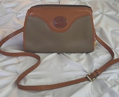 Dooney and Bourke Medium Leather Crossbody Bag with Zip VINTAGE RARE
