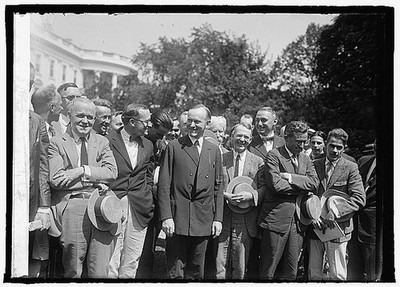 Photo:Calvin Coolidge with Newspapermen White House 1923