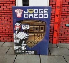 2000 AD - Judge Dredd Limited Edition Police Badge Replica Fanatik- 1 of 5,000