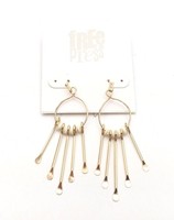 Free Press Gold Tone Drop Dangle Earrings $20 on sale Free Press Gold Tone Drop Dangle Earrings $20 on sale