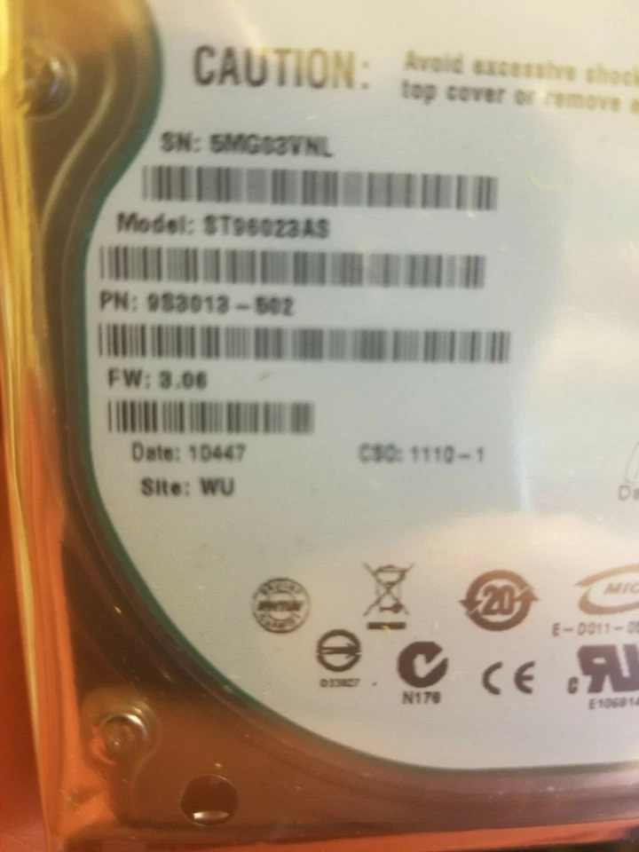 Seagate ST996023AS PN 9S3013-502 FW 3.06 WU 60GB SATA 2.5 Hard Disk - Image 2 of 2