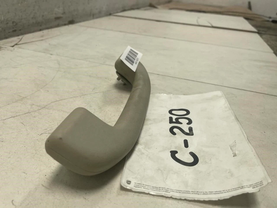 2011 NISSAN MAXIMA ПЕРЕДНЕЙ ПРАВОЙ ПАССАЖИРСКОЙ СТОРОНЕ ВНУТРЕННЕЙ КРЫШИ РУЧКИ OEM +  - Изображение 2 из 4