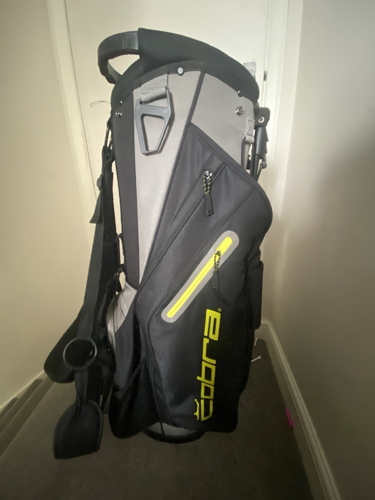 Cobra Stand Golf Bag Stand Legs, 4-Way Divider, 14 Club, Black/Grey/Yellow 4
