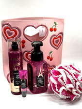 CHAMPAGNE IN PARIS BATH  BODY WORKS BODY MIST HAND SOAP  CREAM SPONGE GIFT SET