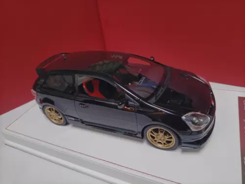 Modellino auto AMC 1/18 resina Honda Mugen Civic Type R EP3 nero - Foto 1 di 6
