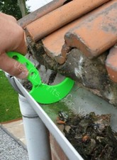 Gutter Cleaning Tool Half Round / Square Scraper Scoop Guard Leaf Brush Mesh