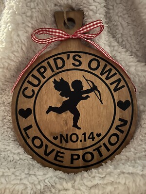 cupids love potion wood decor