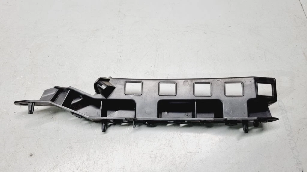 2019 Citroen DS7 Crossback X74 Front RH bumper mounting bracket 