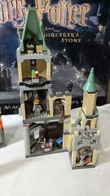 LEGO Harry Potter: Hogwarts Castle (4709) complete with box & instructions