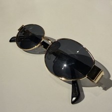 Women  s Oval Gold Frame Black Vintage Sunglasses