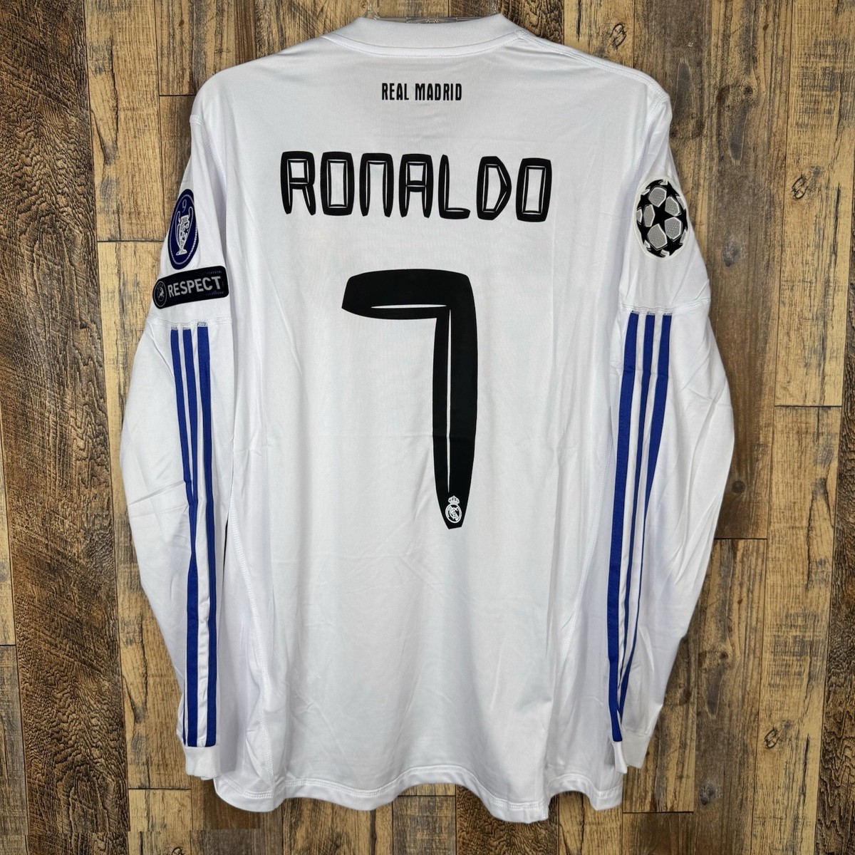 adidas製　RealMadrid Cristiano Ronaldo シャツ FIFA MFC Real Madrid Cristiano Ronaldo #7 Adidas Soccer