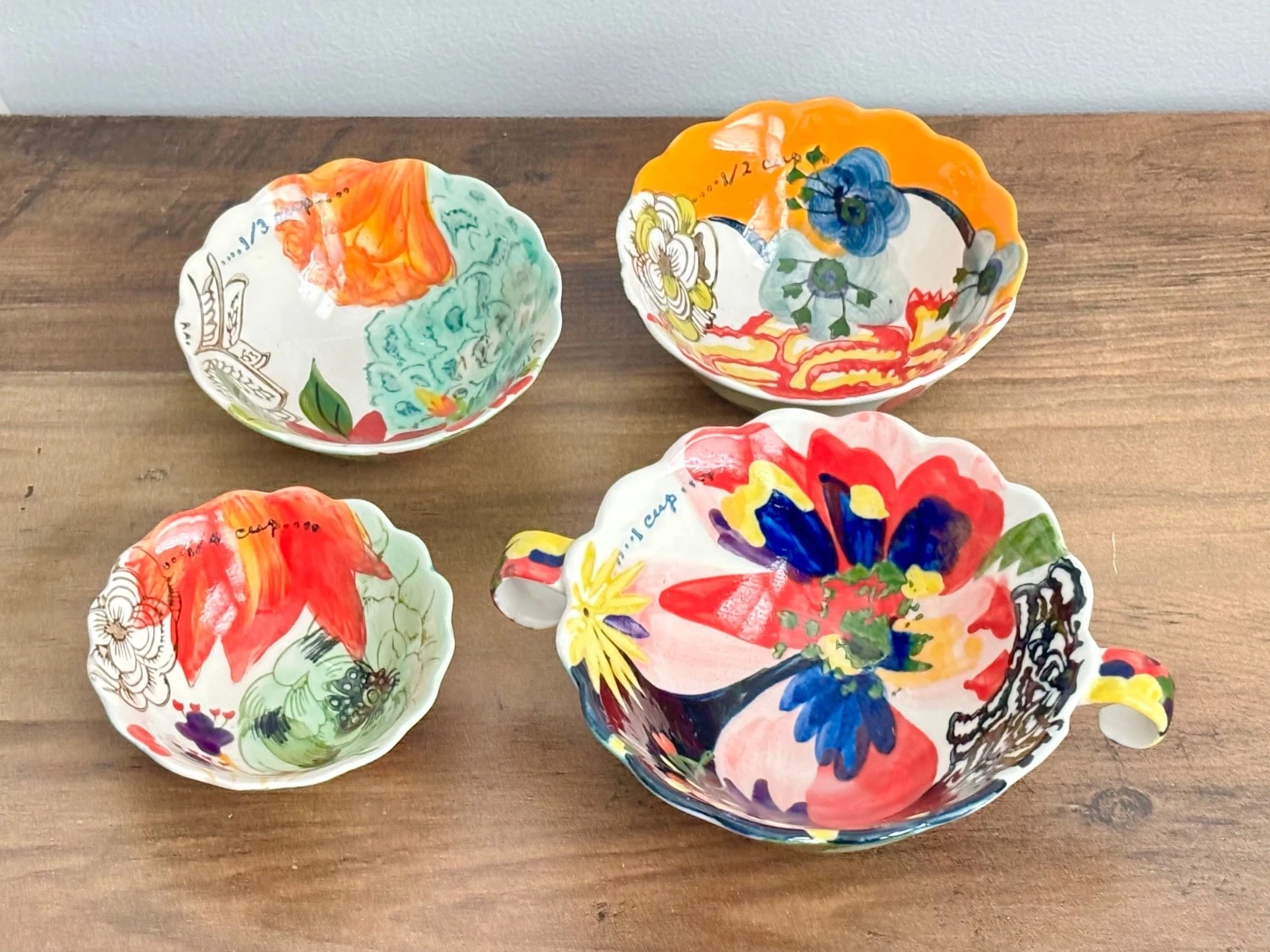 Anthropologie Amaryllis Stoneware Nesting Measuring Cups Bowls Floral Set Of 4
Opens in a new window
