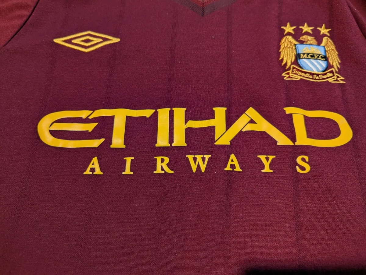 Manchester City Jersey Mens 40 Red Maroon Umbro Etihad