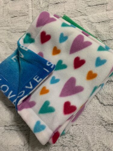 NEW Handmade Small 28" x 31" Heart &Love Is Print Dog Fleece Blanket - Picture 1 of 7