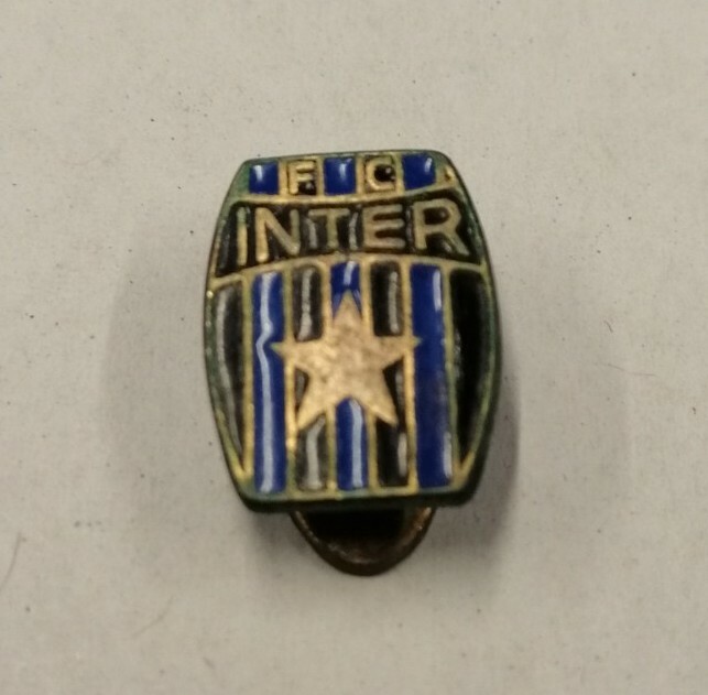 Picture 2 of 3