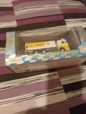 Shell Motor Mini Scale Petrol Tanker  1:72