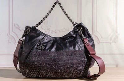 Original CHANEL Coco Pleats Hobo Tasche - Tweed & Lammleder - Schwarz/Bordeaux