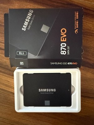 Samsung 1TB 870 EVO SATA III 2.5'' Internal SSD MZ-77E1T0B/AM - Open Box / Mint