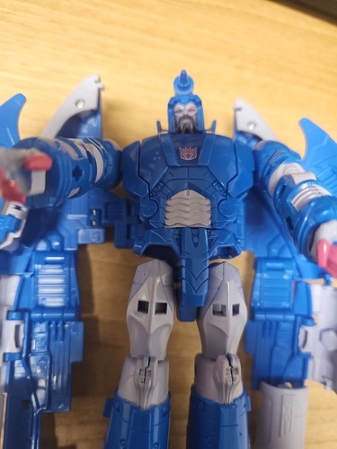 Hasbro Transformers Studio Series 86-05 Voyager Class Scourge  - Bild 2 von 5