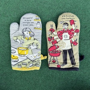 Blue Q Oven Mitt (set of 2) Droppin A New Recipe on Your A**/I'll feed all you