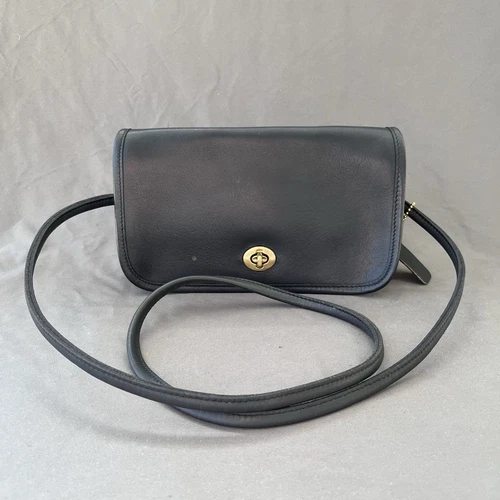 Borsa vintage Coach USA anni 70 9375 DINKY BAG in pelle nera borsa da sera tracolla come nuova