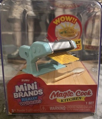ZURU Mini Brands Miniature Kitchen Appliance Set, Multicolored Plastic, 77789D