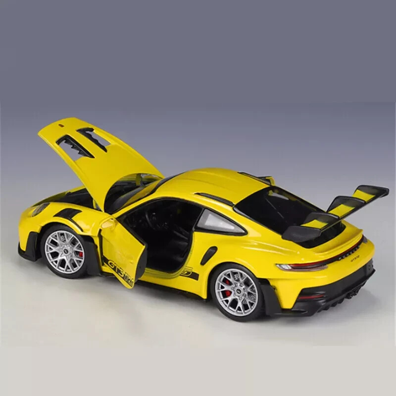 Welly NEX 1/24 Porsche 911 992 GT3 RS Yellow Racing Model