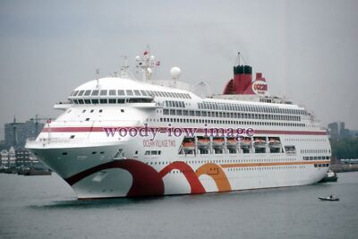 SL0549 - Liner - Ocean Village Two im Hafen - Foto 6x4