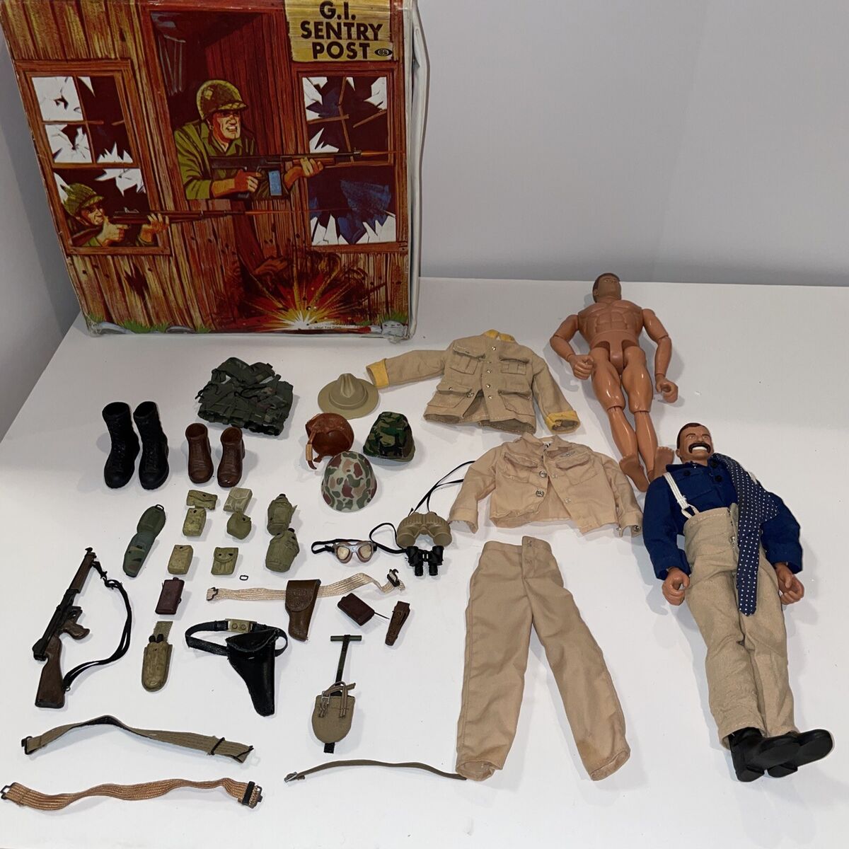 Vintage! GI Joe Dolls & Access, Weapons, Hats, Clothes Vintage! GI Joe Dolls & Access, Weapons, Hats, Clothes