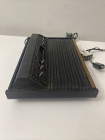 Vintage Atari 2600 Wood grain Console 1980-1982 Bundle Working 16 Games & Manual