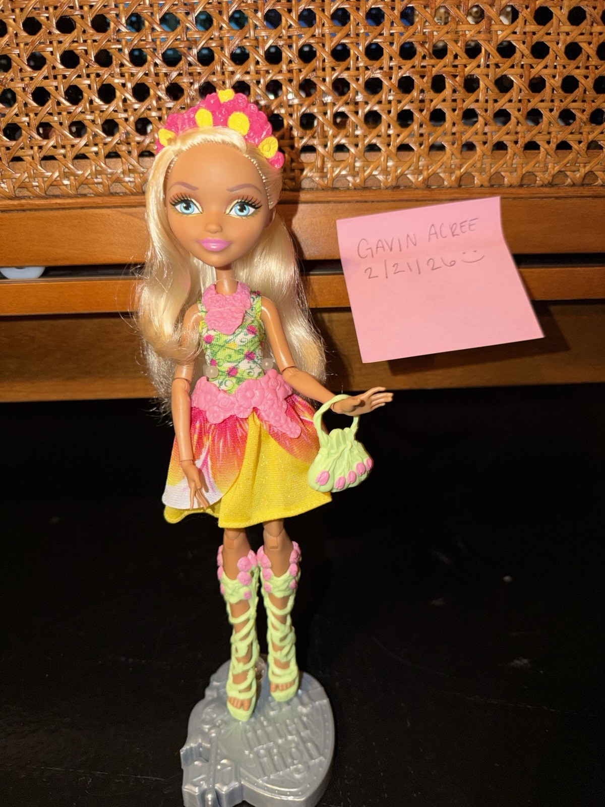 Ever After High Nina Thumbell Doll 