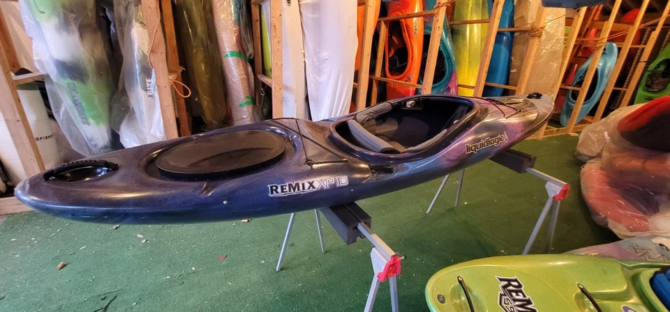 Liquid Logic ReMix XP10 Kayak - Image 4 of 4