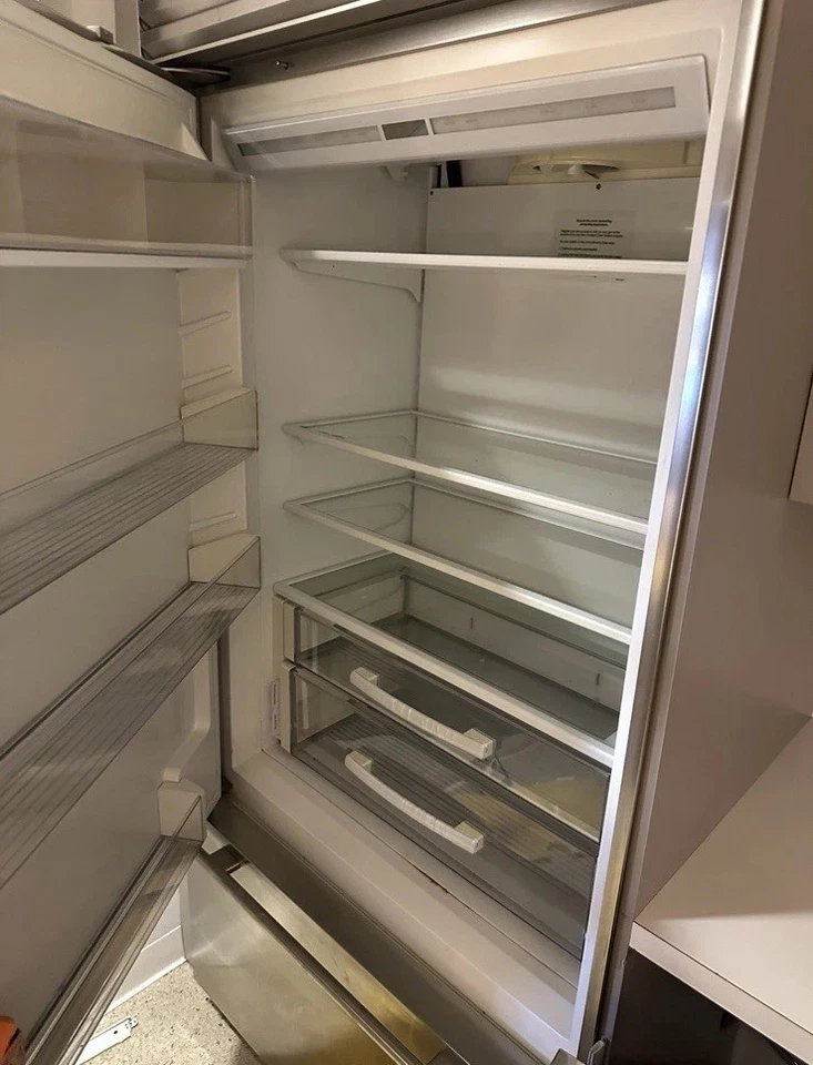 SUB-ZERO 36" REFRIGERADOR/CONGELADOR CAJÓN DEBAJO ACERO INOXIDABLE MODELO BI-36U/O Foto 2 de 2