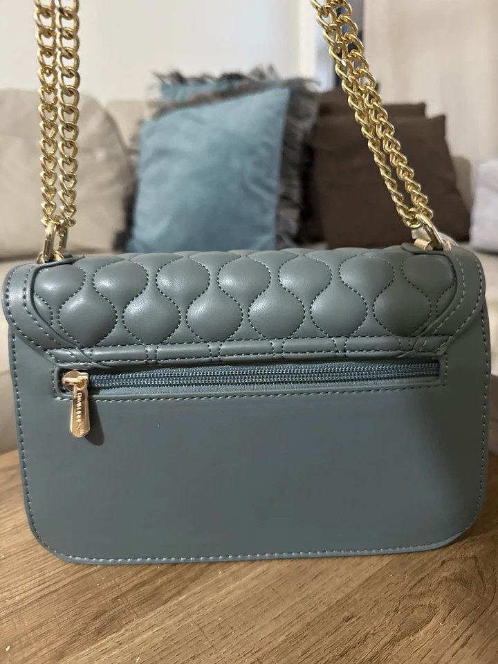 David Jones Women’s Quilted Shoulder Bag In Light Green Colour, New With Tags - Image 4 of 4