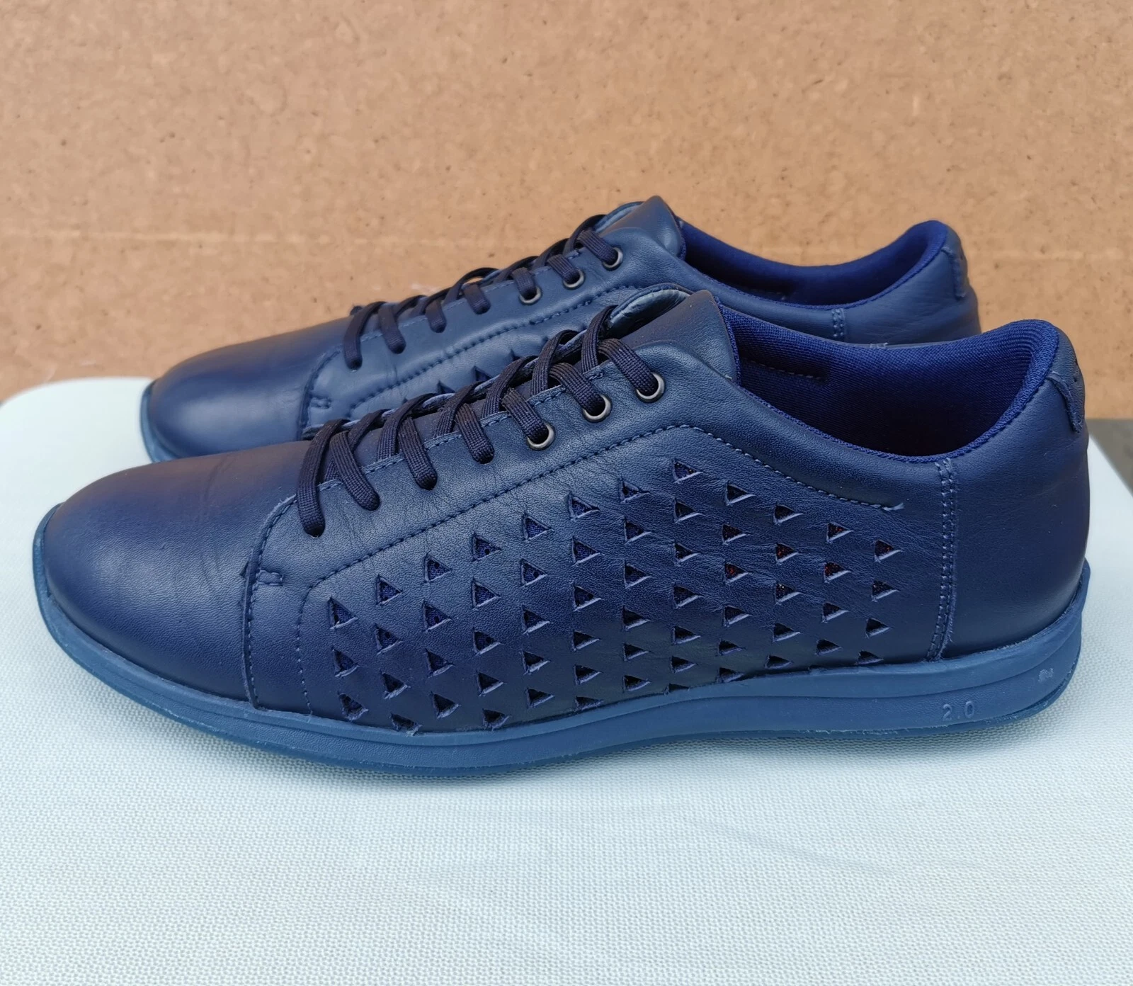GNL LU1 BLUE TRIANGULUM comfortable sneakers women shoes US 8 UK 6 EU 39
