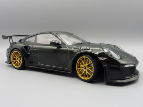 Porsche 911 GT2 RS 2018 WEISSACH PACKAGE 1/18 Minichamps PMA 155068306 GREEN - Picture 6 of 12