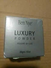 Ben Nye Luxury Powder MHV-110 DARK COCOA .92 oz. NIB