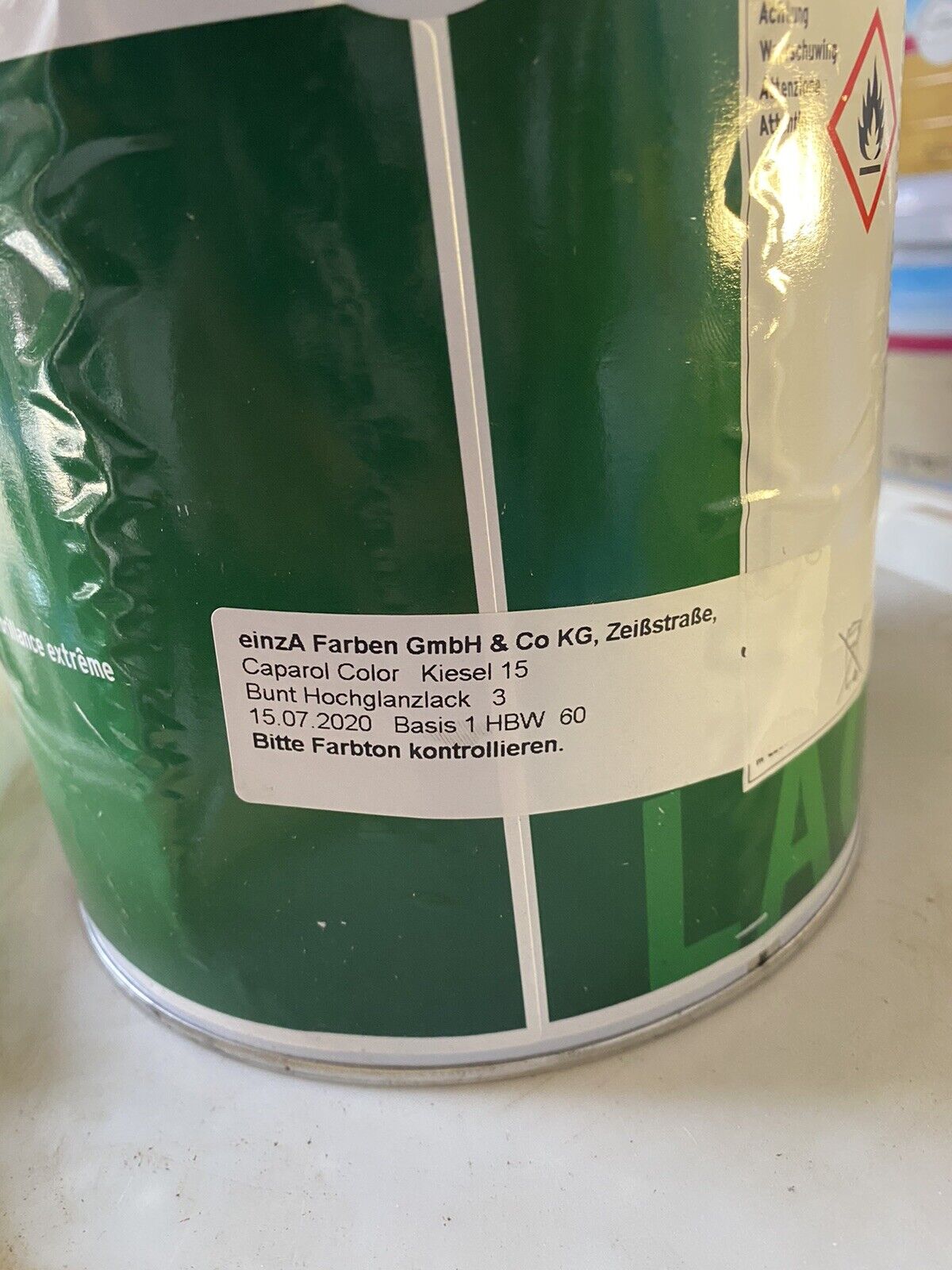 Ca. 2 Liter Hochglänzender Emaille Kunstharzlack Einza Mix Restposten (115)